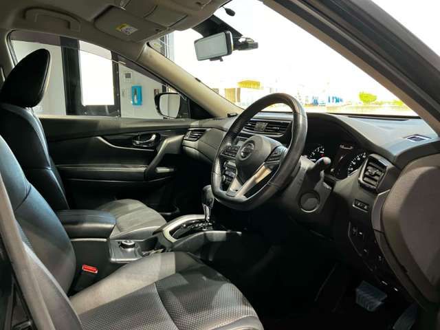 X-TRAIL HYBRID 4WD