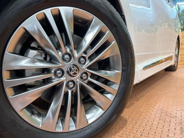 ALPHARD hybrid