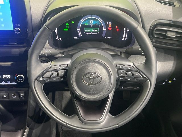 YARIS CROSS HYBRID
