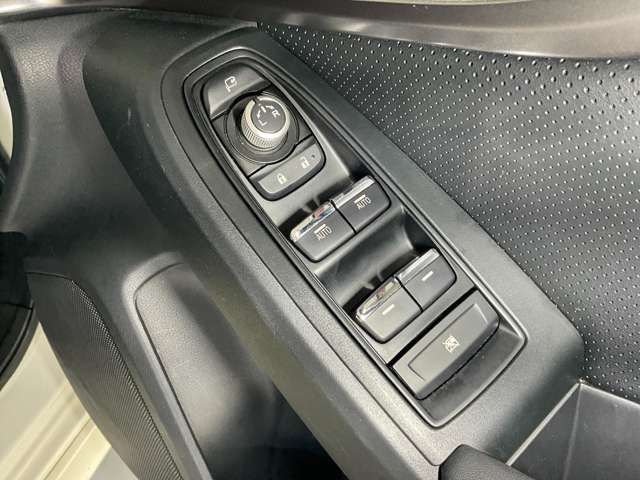 IMPREZA G4 4WD