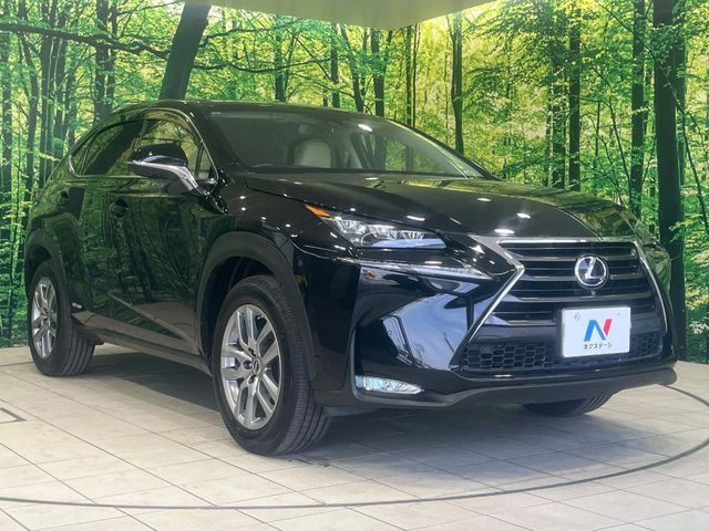 LEXUS NX300h