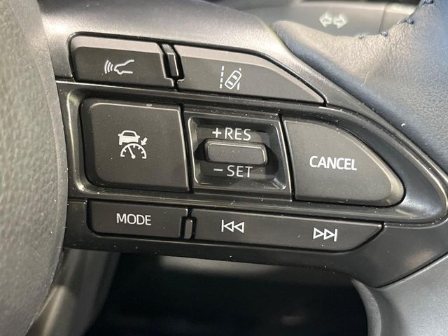 YARIS CROSS HYBRID