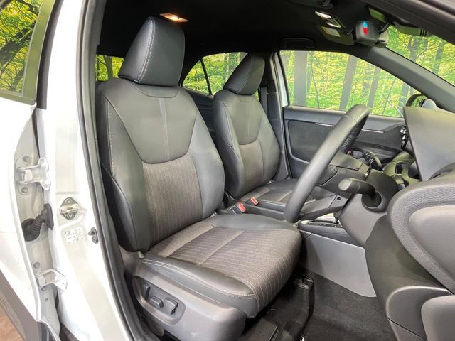 YARIS CROSS HYBRID