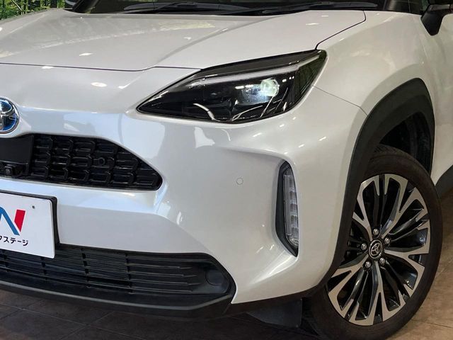 YARIS CROSS HYBRID