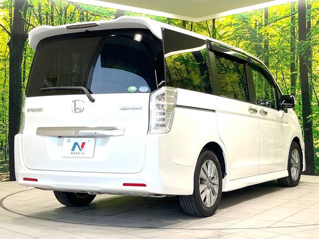 STEPWAGON SPADA