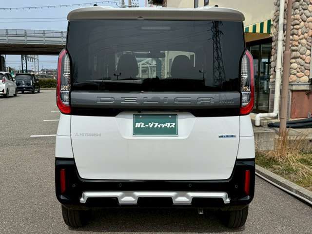 DELICA MINI