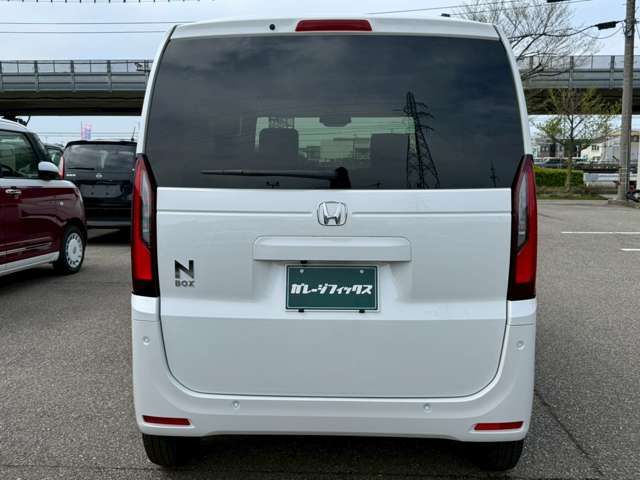 N-BOX