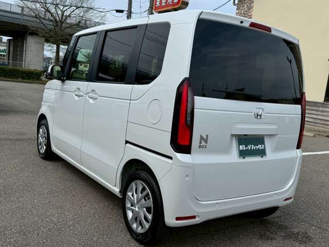 N-BOX