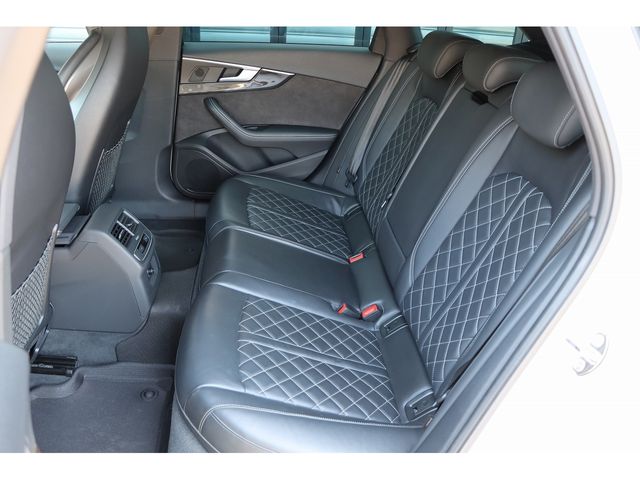AUDI S4 AVANT