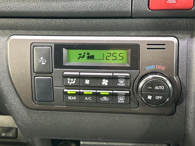 HIACE van 4WD