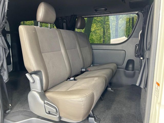 HIACE van 4WD