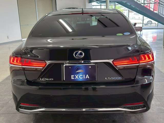 LEXUS LS500h