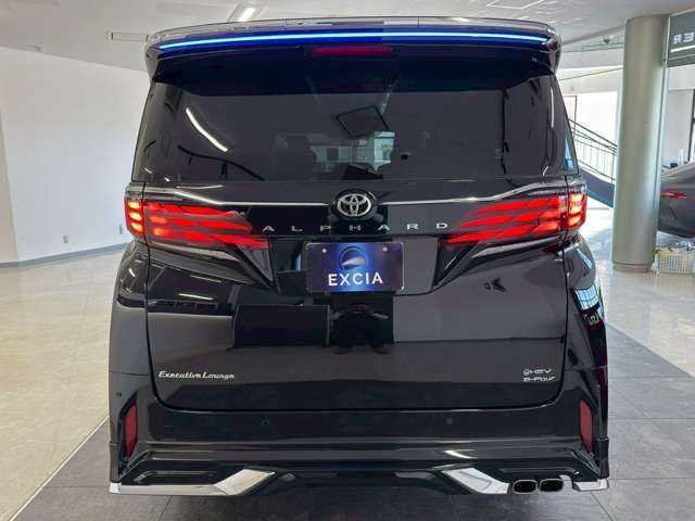 ALPHARD hybrid 4WD