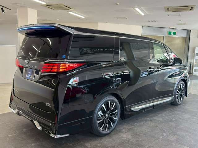 ALPHARD hybrid 4WD