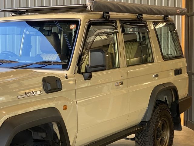 LANDCRUISER 70