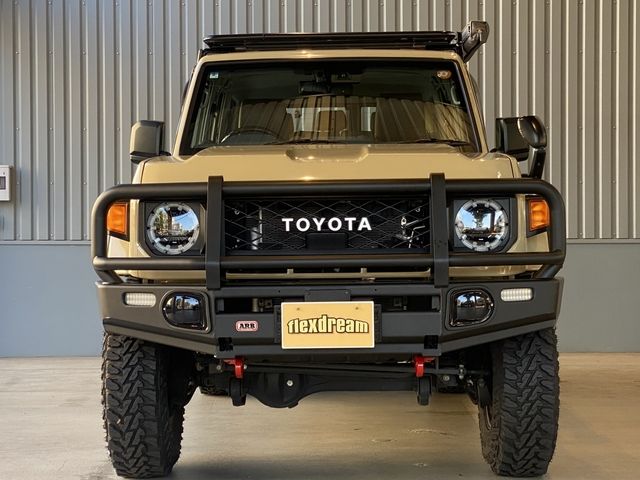 LANDCRUISER 70