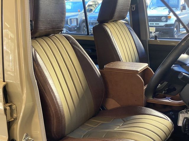 LANDCRUISER 70