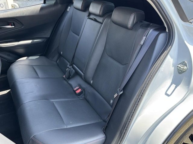 PRIUS 4WD