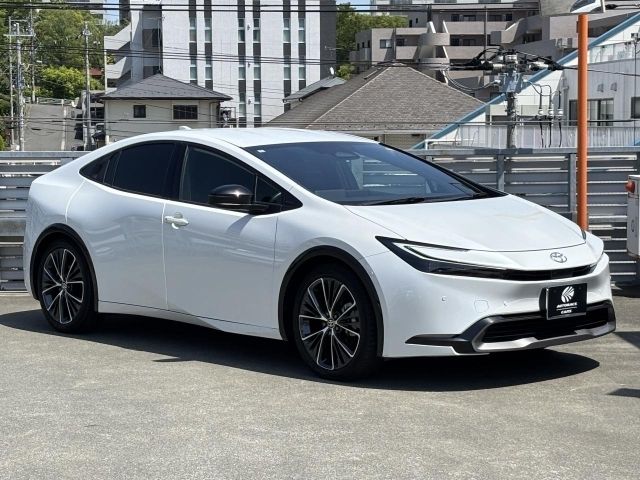 PRIUS 4WD