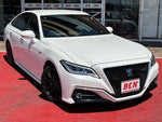 CROWN sedan hybrid