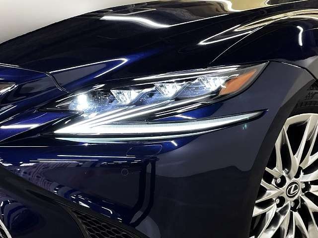 LEXUS LS500h
