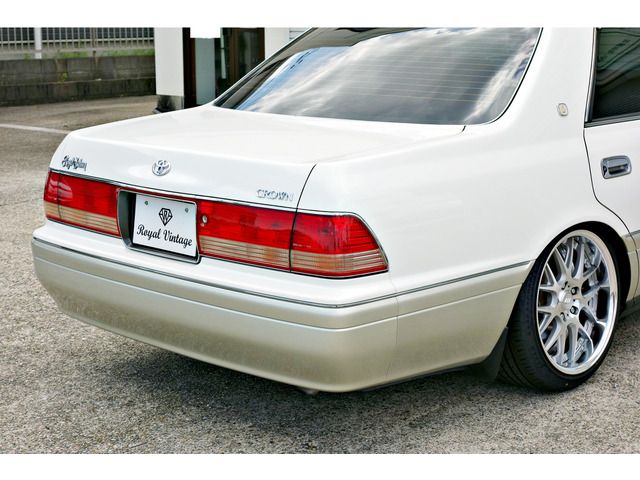 CROWN hardtop