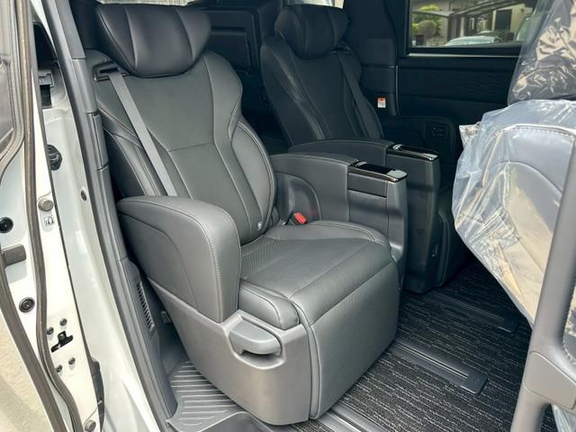 ALPHARD hybrid