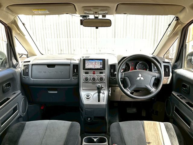 DELICA D:5 4WD