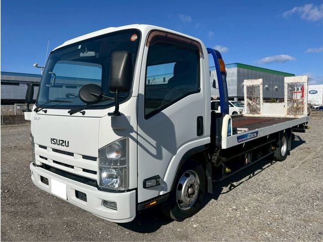 エルフ