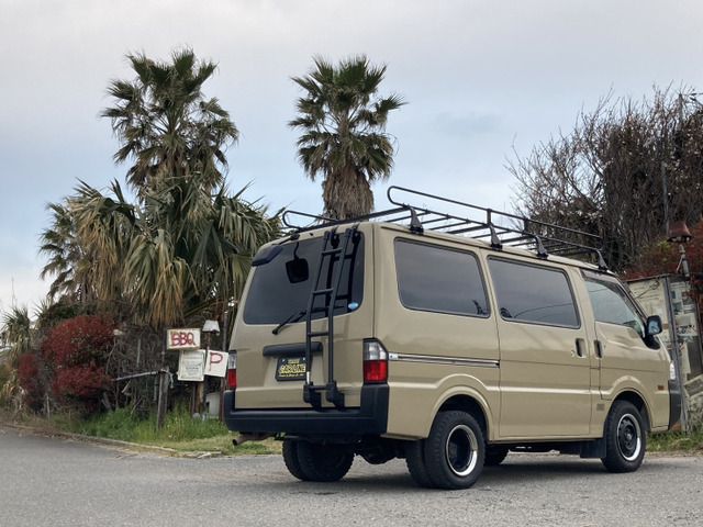 BONGO van 2WD