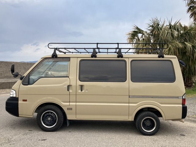 BONGO van 2WD
