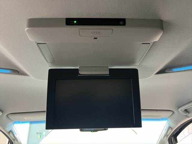 VELLFIRE HYBRID 4WD