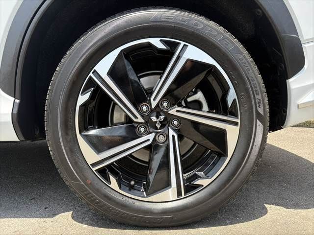 ECLIPSE CROSS PHEV