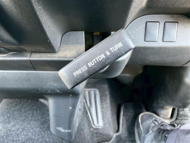HIACE van 2WD