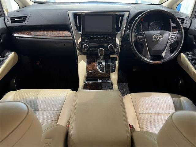 ALPHARD hybrid 4WD