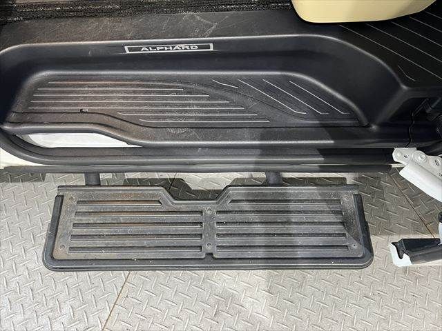 ALPHARD hybrid 4WD