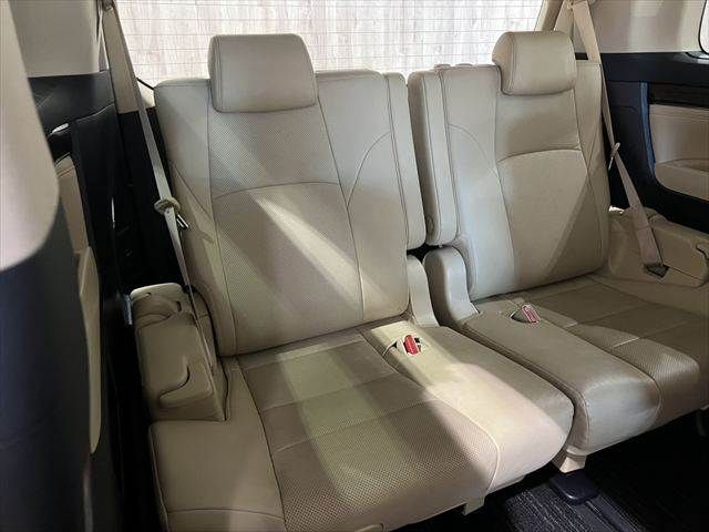ALPHARD hybrid 4WD