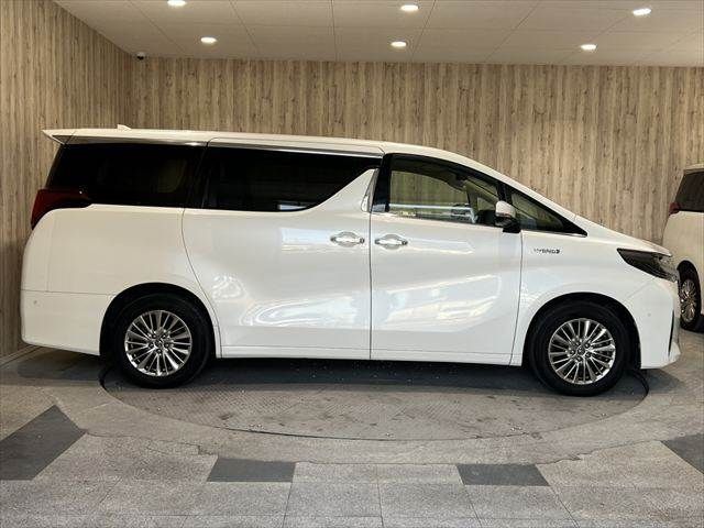ALPHARD hybrid 4WD