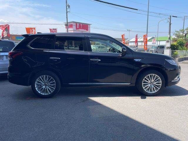 OUTLANDER PHEV