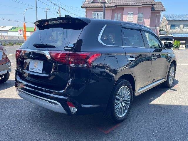 OUTLANDER PHEV