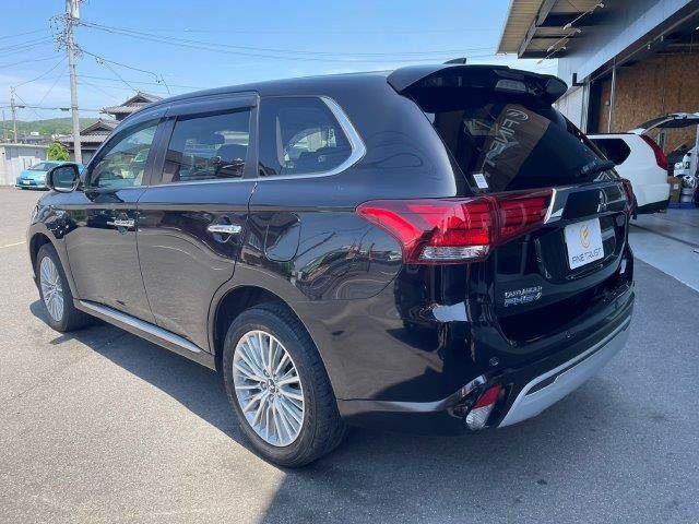 OUTLANDER PHEV