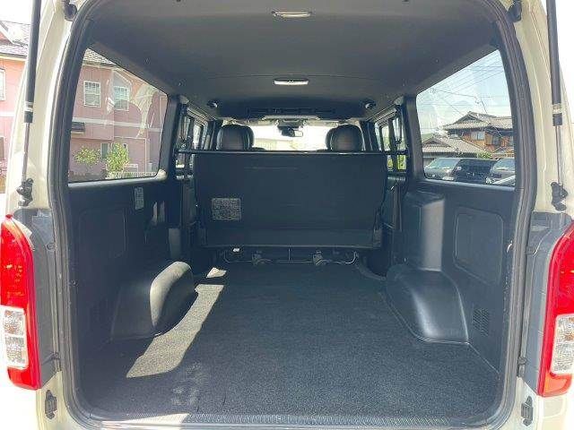 HIACE van 4WD