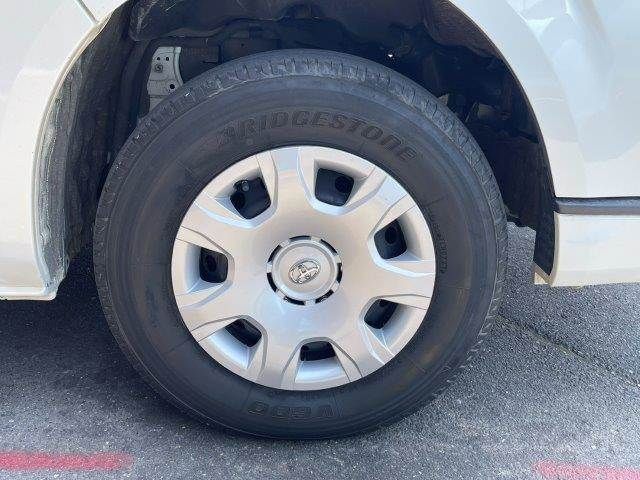 HIACE van 4WD