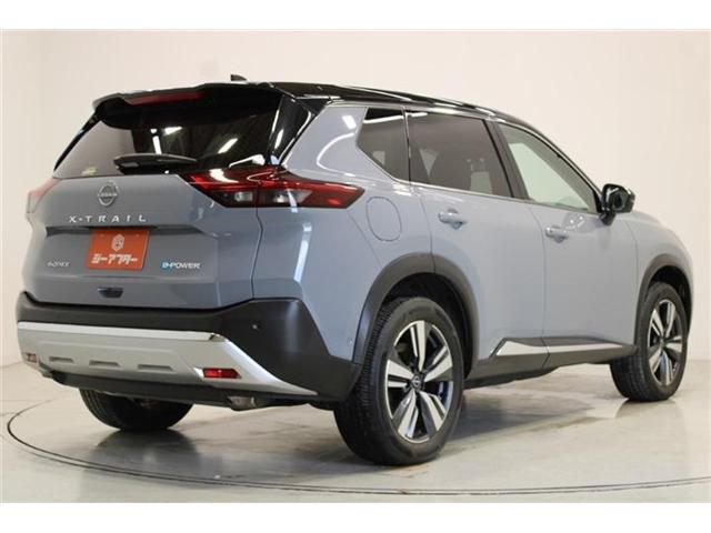 X-TRAIL HYBRID 4WD