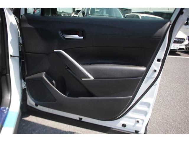 COROLLA CROSS HYBRID