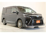 VOXY HYBRID
