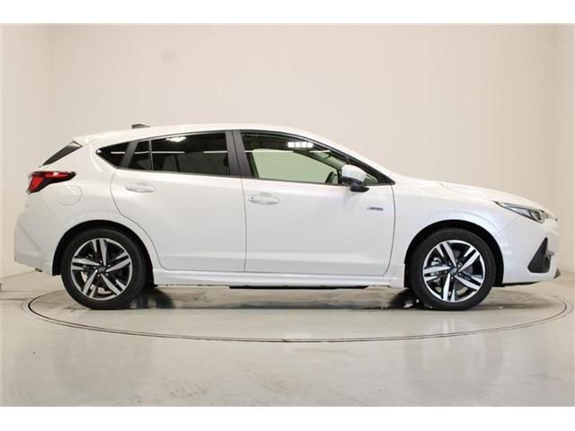 IMPREZA 5Door
