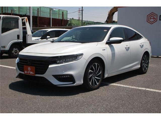INSIGHT sedan