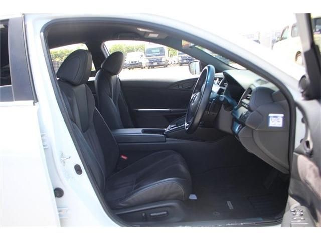 INSIGHT sedan