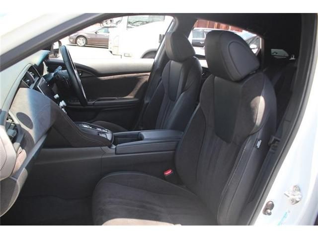 INSIGHT sedan